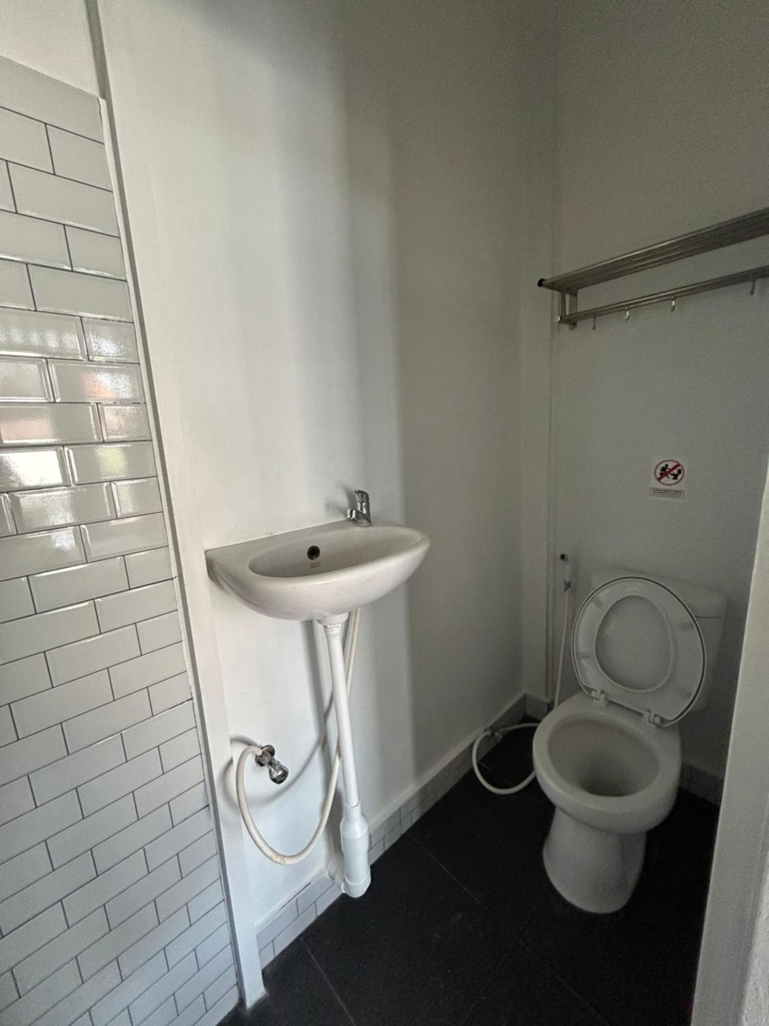 White Sandat Guest House Убуд Экстерьер фото