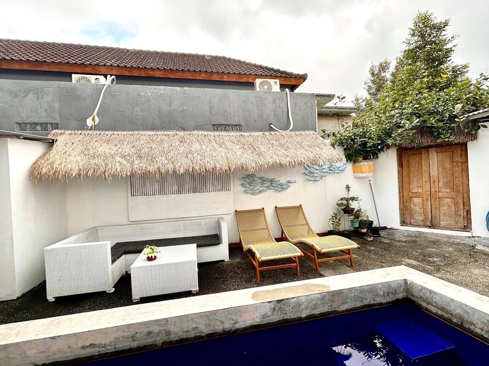 White Sandat Guest House Убуд Экстерьер фото