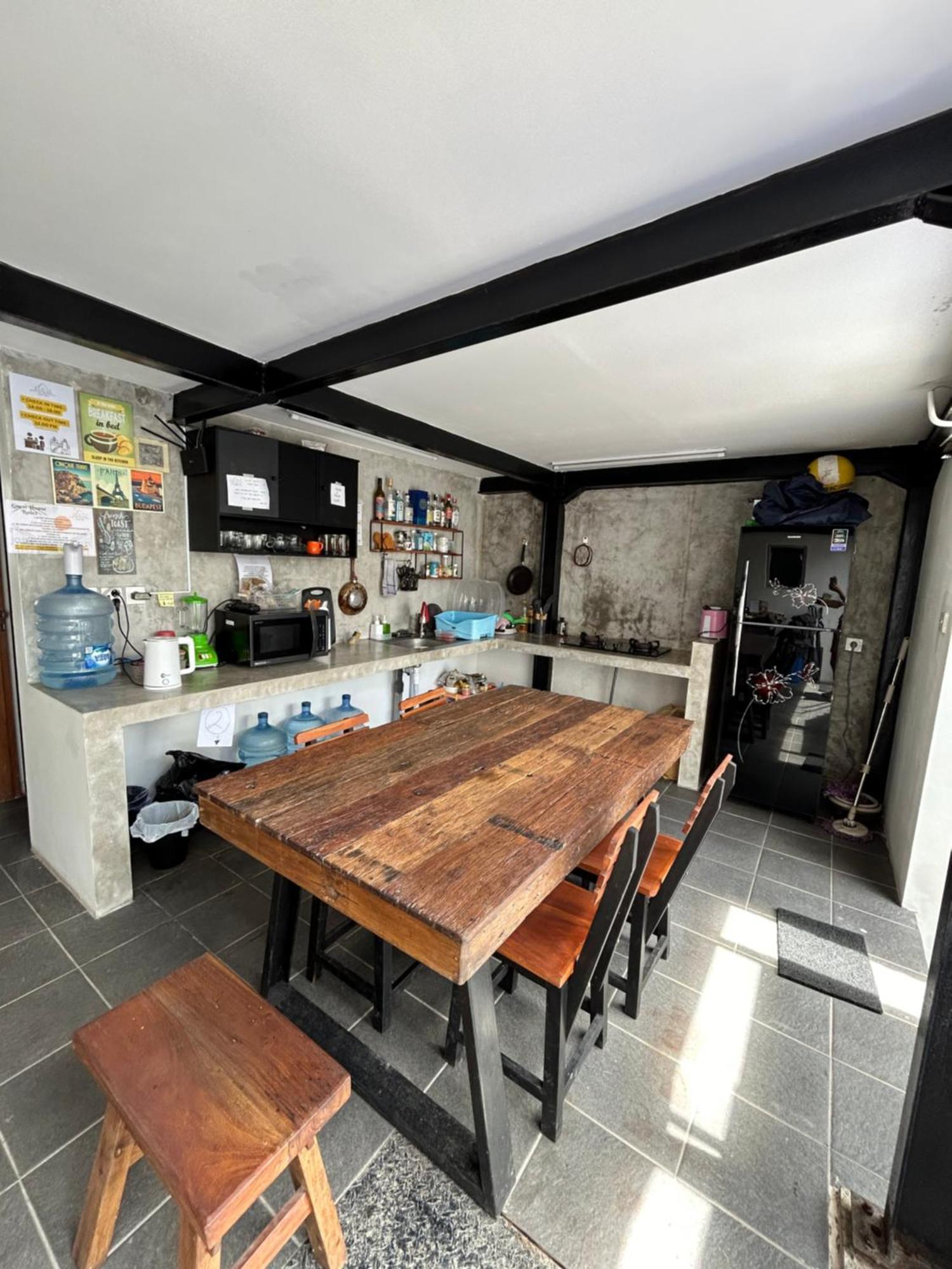 White Sandat Guest House Убуд Экстерьер фото